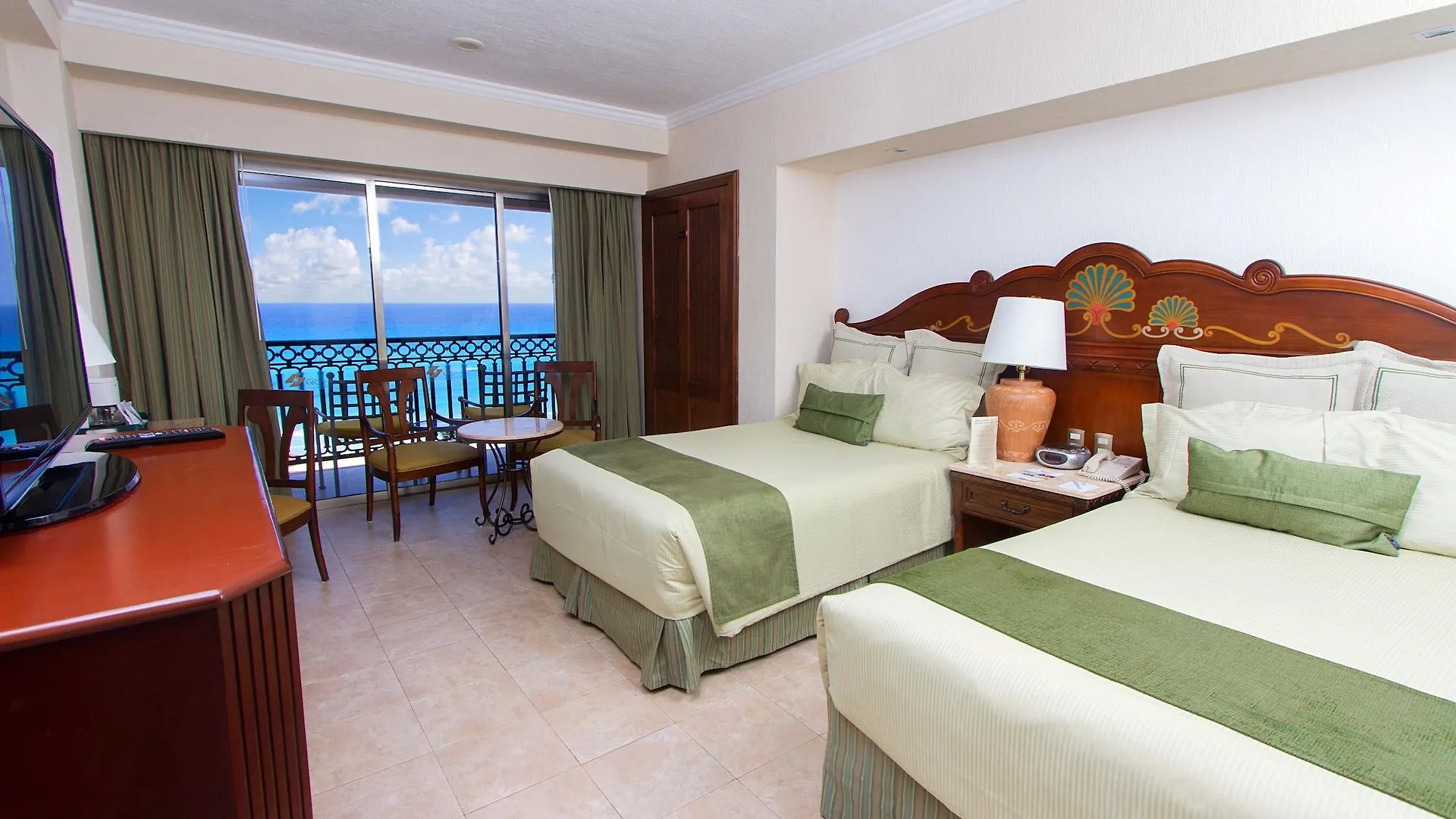 Hotel Club Gr Solaris Cancún
