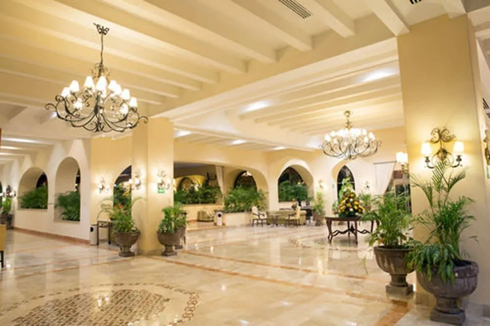 Hotel Club Gr Solaris Cancún
